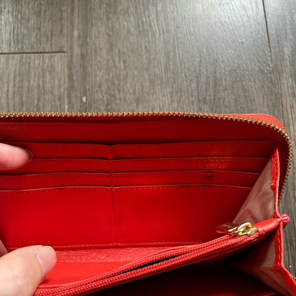 Danier Red Leather Wallet - Picture 6 of 8